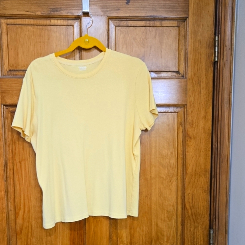 Cherokee Light Yellow Women's Short Sleeve Tee